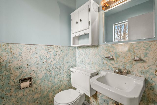 2505 Robinson, Conway, AR 72034