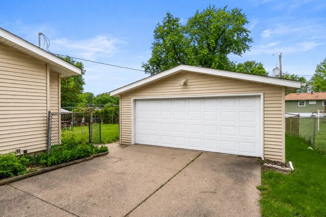 5110 Warren Street, Davenport, IA 52806