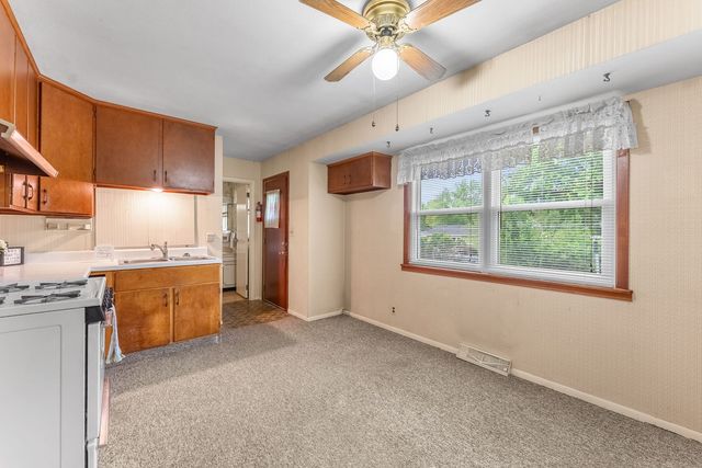 5110 Warren Street, Davenport, IA 52806