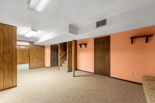 5110 Warren Street, Davenport, IA 52806