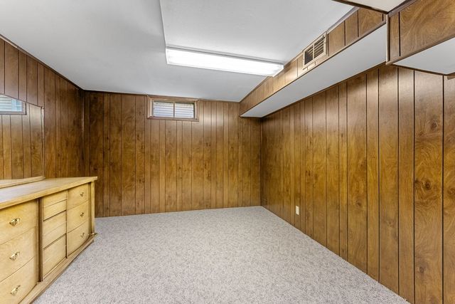 5110 Warren Street, Davenport, IA 52806