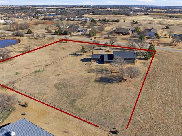 19005 Aerial Road, Edmond, OK 73012