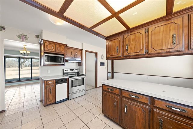 19005 Aerial Road, Edmond, OK 73012