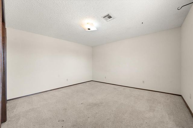 19005 Aerial Road, Edmond, OK 73012