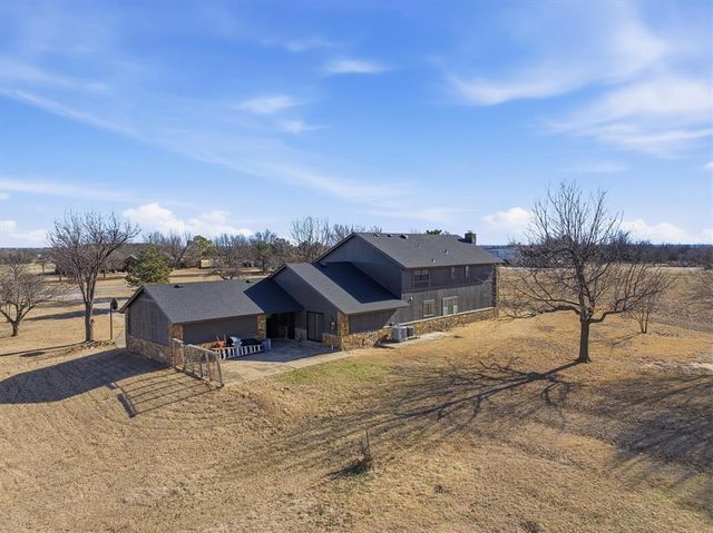 19005 Aerial Road, Edmond, OK 73012