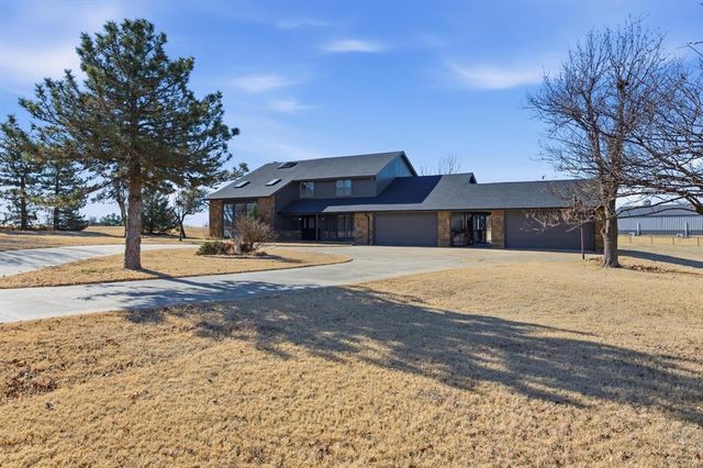 19005 Aerial Road, Edmond, OK 73012