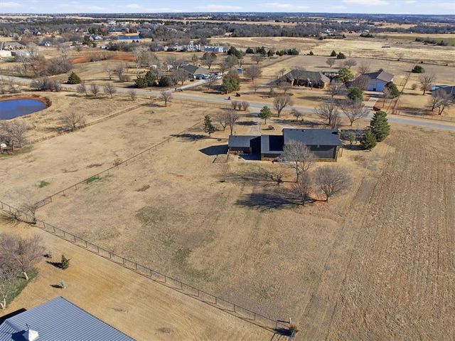 19005 Aerial Road, Edmond, OK 73012