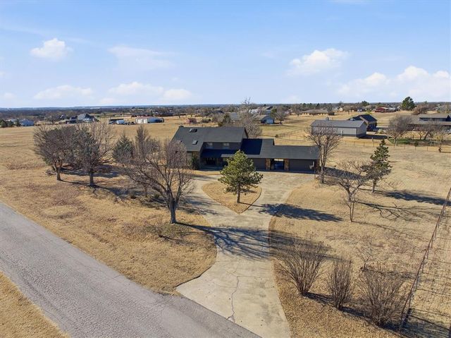 19005 Aerial Road, Edmond, OK 73012