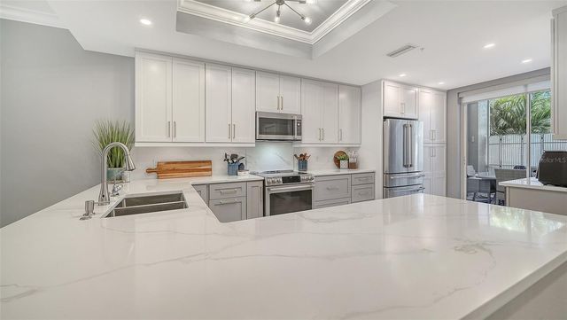 9499 MILLBANK DRIVE 2713, Sarasota, FL 34238