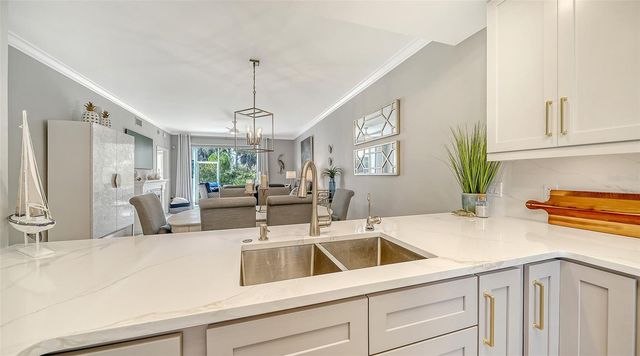 9499 MILLBANK DRIVE 2713, Sarasota, FL 34238