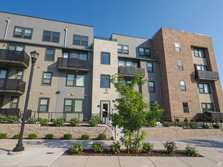 5192 W BLACK TWIG DR DR #D105, South Jordan, UT 84009