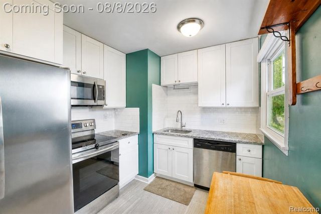 2001 Dexter Avenue, Ann Arbor, MI 48103