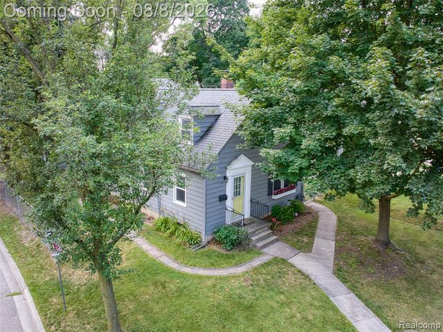 2001 Dexter Avenue, Ann Arbor, MI 48103
