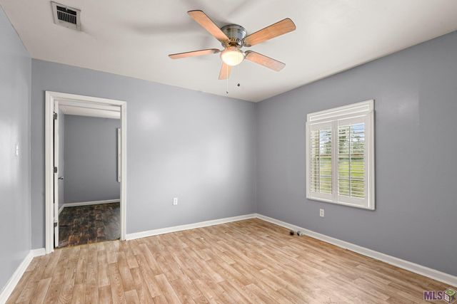 15545 Bear Island Rd, Maurepas, LA 70449