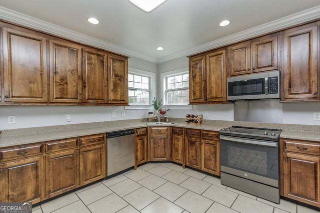 23 Raleigh Drive, Lafayette, GA 30728