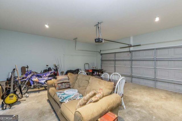 23 Raleigh Drive, Lafayette, GA 30728