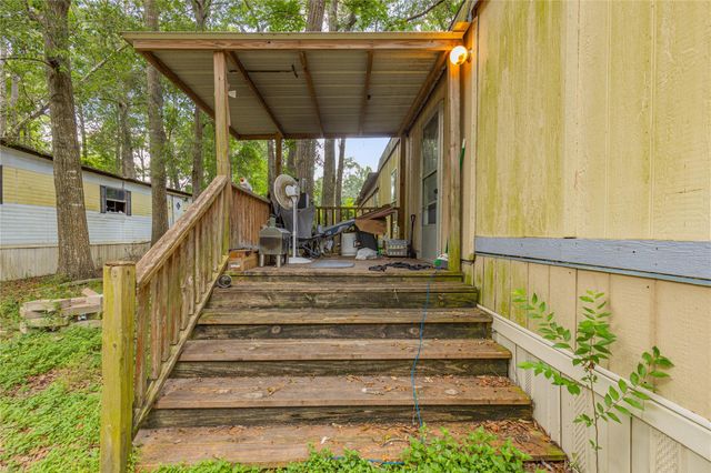 14821 Lucas Drive, Splendora, TX 77372