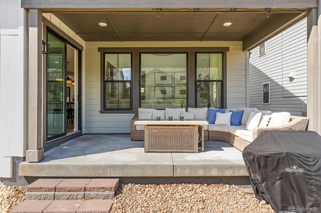 9111 Star Streak Circle, Littleton, CO 80125