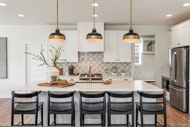 9111 Star Streak Circle, Littleton, CO 80125