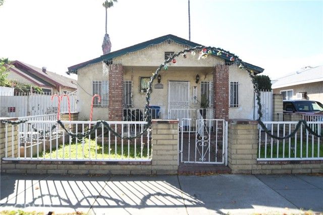 1741 Gaviota Avenue, Long Beach, CA 90813