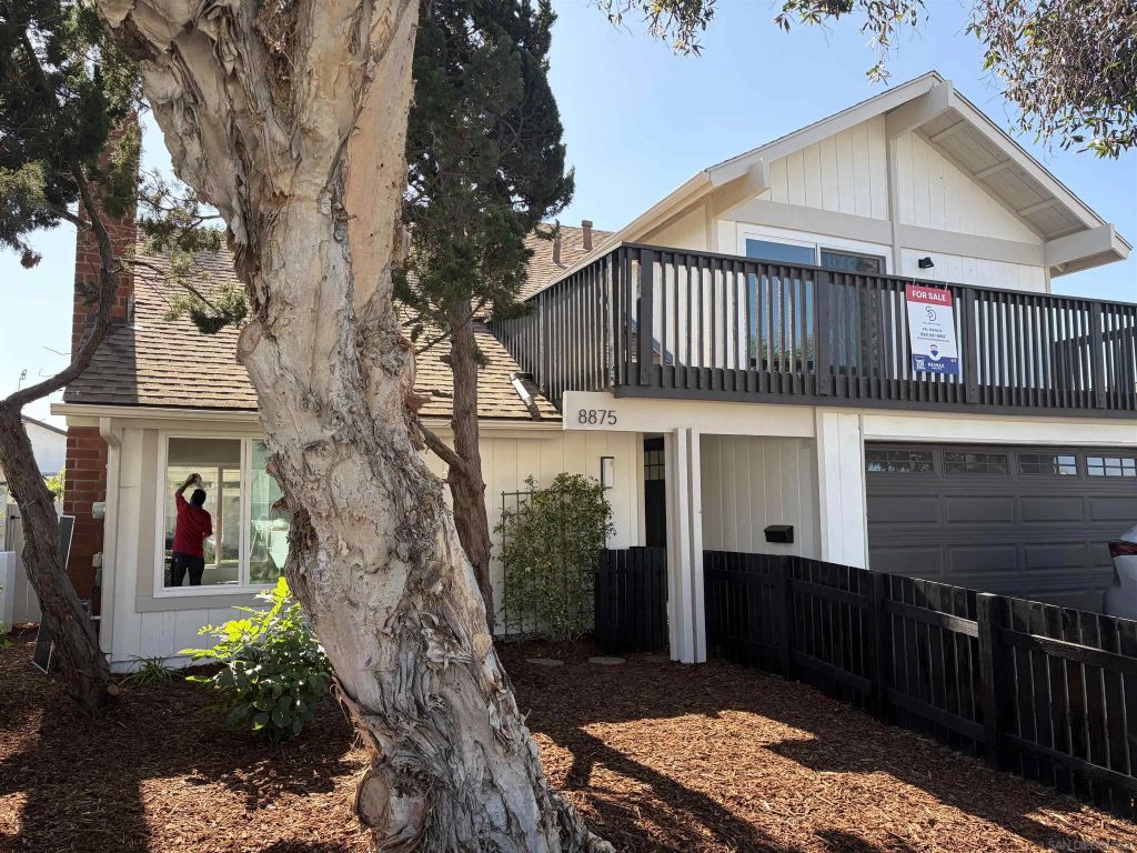 8875 Alphecca Way, San Diego, CA 92126