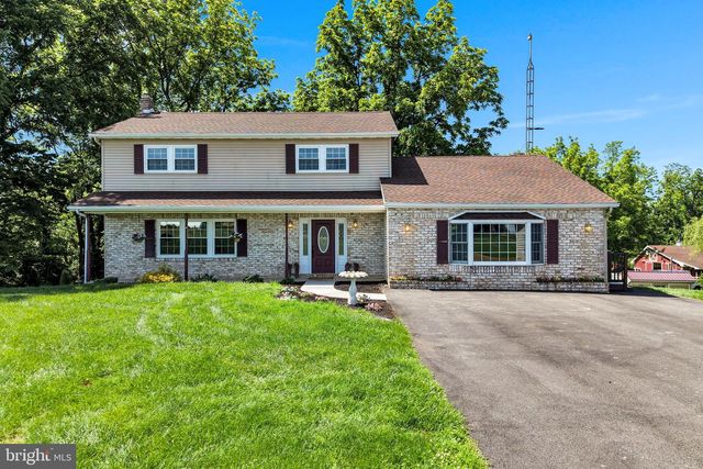 21 LOREE LANE, Shippensburg, PA 17257