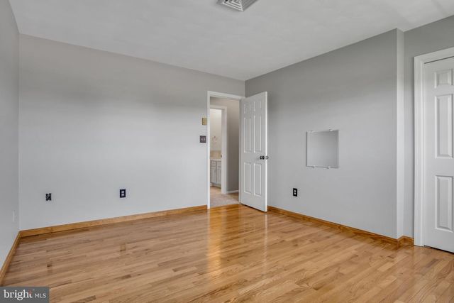 21 LOREE LANE, Shippensburg, PA 17257