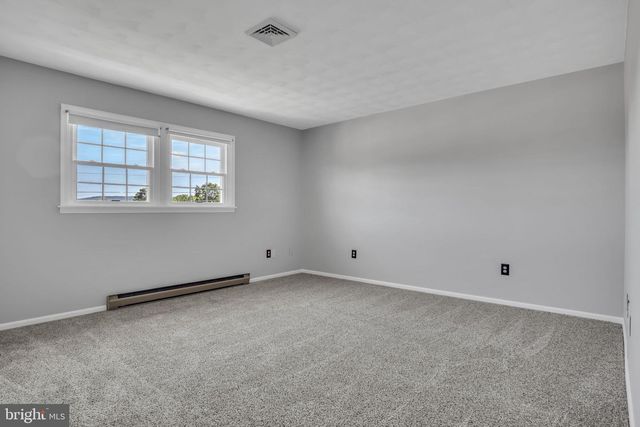 21 LOREE LANE, Shippensburg, PA 17257