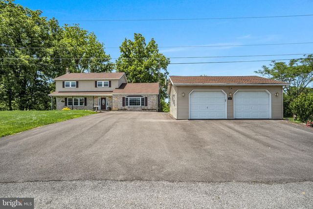 21 LOREE LANE, Shippensburg, PA 17257