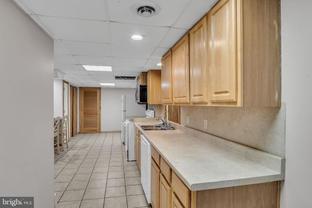 21 LOREE LANE, Shippensburg, PA 17257