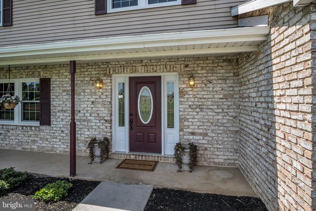 21 LOREE LANE, Shippensburg, PA 17257