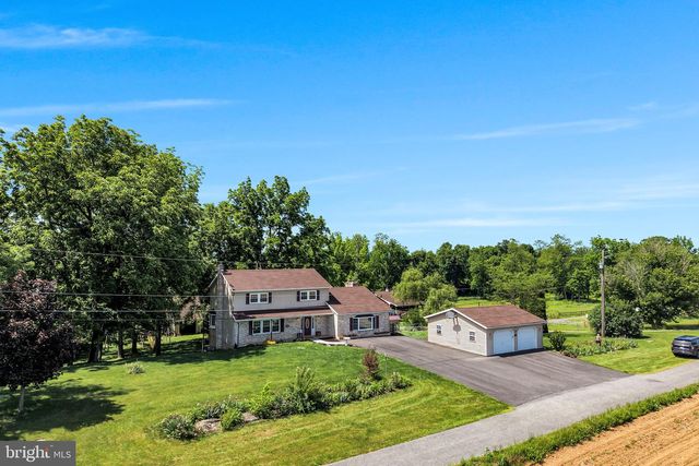 21 LOREE LANE, Shippensburg, PA 17257