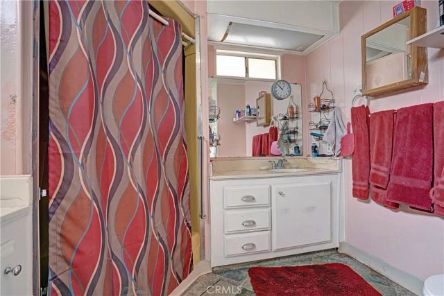 32600 State HWY 74 CA 51, Hemet, CA 94545