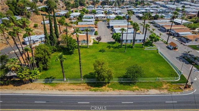 32600 State HWY 74 CA 51, Hemet, CA 94545