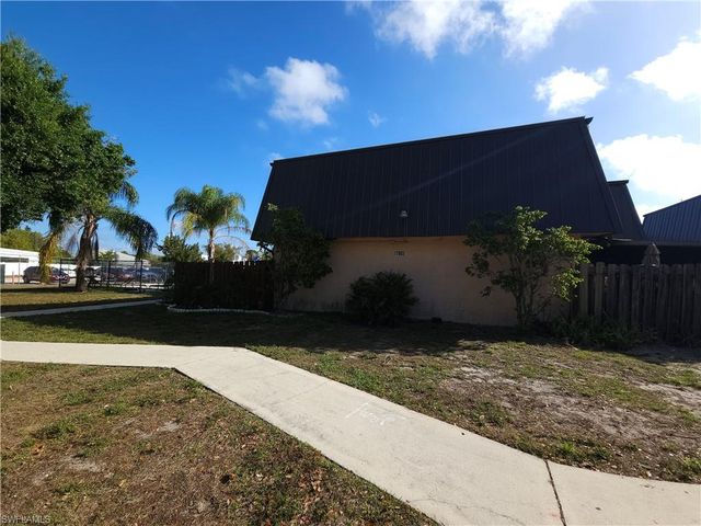 17983 San Juan CT 3, Fort Myers, FL 33967