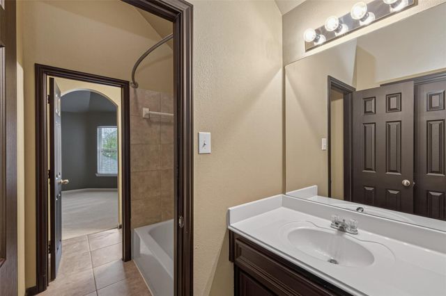 15914 Maple Shores, Houston, TX 77044