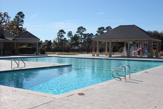 15914 Maple Shores, Houston, TX 77044