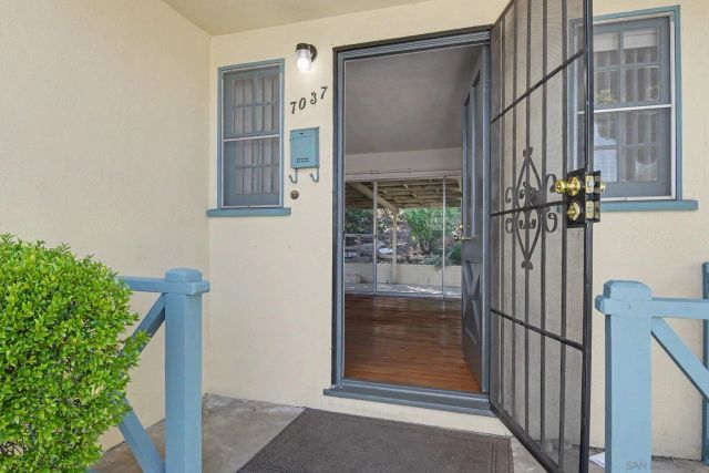 7037 Hillsboro, San Diego, CA 92120