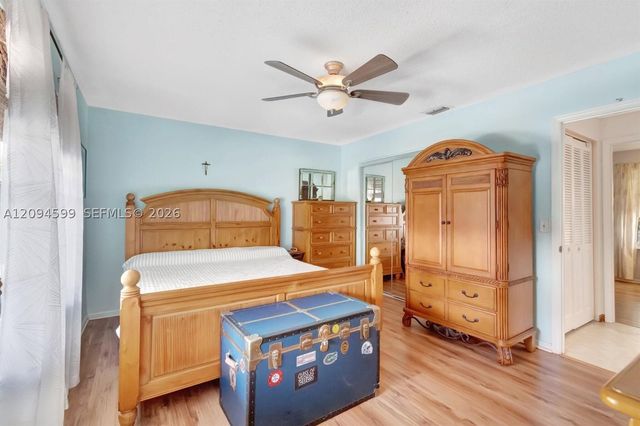 654 Bunting Dr, Delray Beach, FL 33444