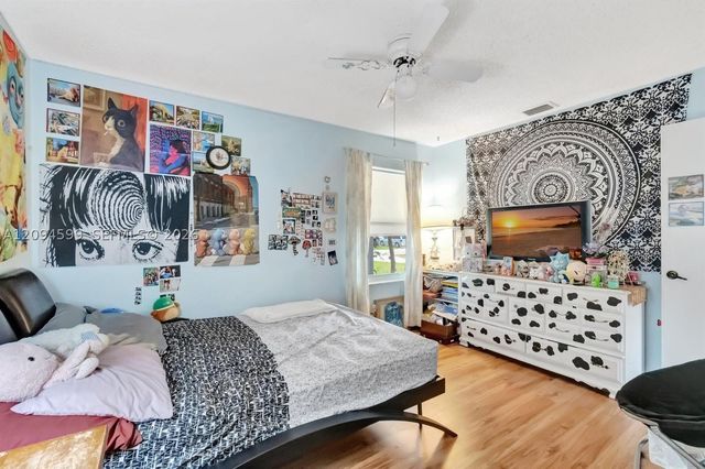 654 Bunting Dr, Delray Beach, FL 33444