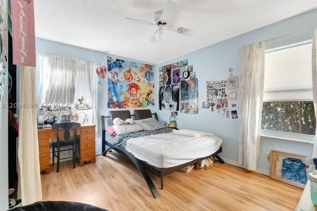 654 Bunting Dr, Delray Beach, FL 33444