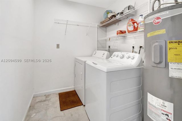 654 Bunting Dr, Delray Beach, FL 33444