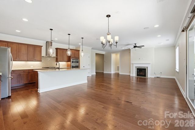 6196 Raven Rock Drive, Denver, NC 28037