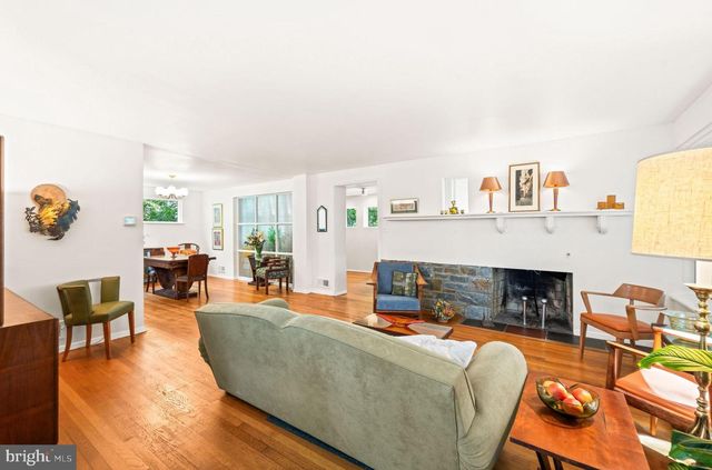 2908 ARGYLE DR, Alexandria, VA 22305