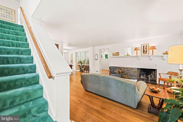 2908 ARGYLE DR, Alexandria, VA 22305
