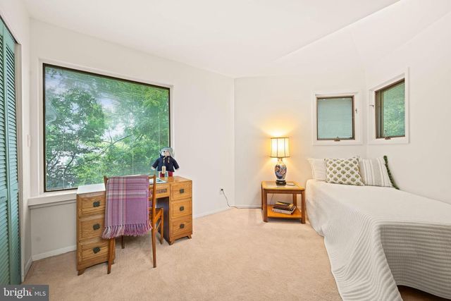 2908 ARGYLE DR, Alexandria, VA 22305