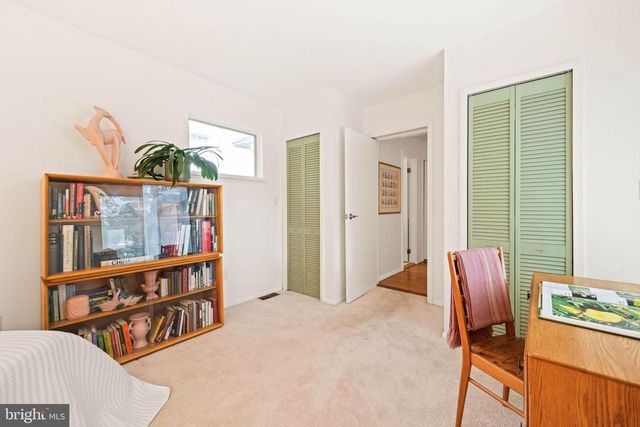 2908 ARGYLE DR, Alexandria, VA 22305