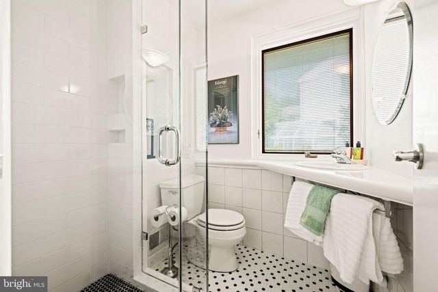 2908 ARGYLE DR, Alexandria, VA 22305