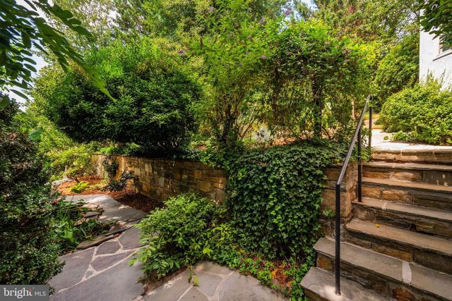 2908 ARGYLE DR, Alexandria, VA 22305