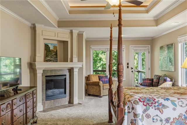 21020 W 81st Place, Lenexa, KS 66220